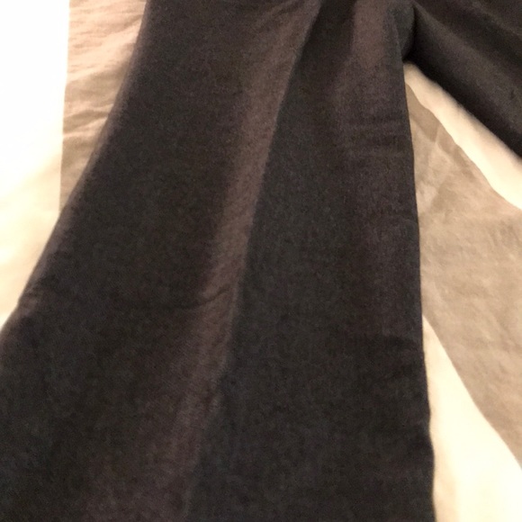 Zara pants - Picture 4 of 5